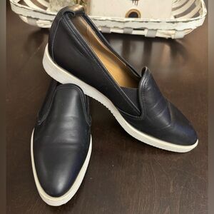 Everlane Black Leather Loafers